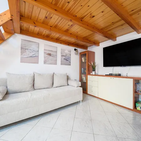 Cafio's House Апартаменты Липари