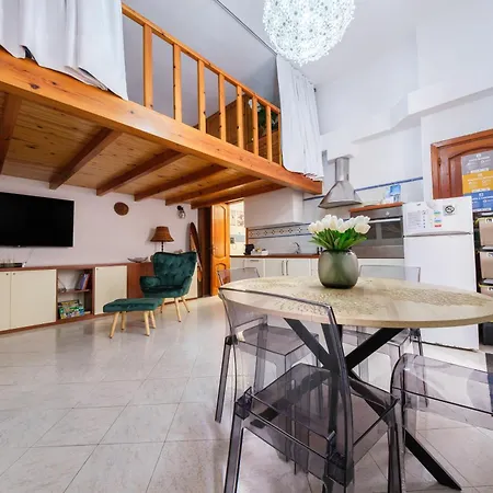 Cafio's House 아파트 *